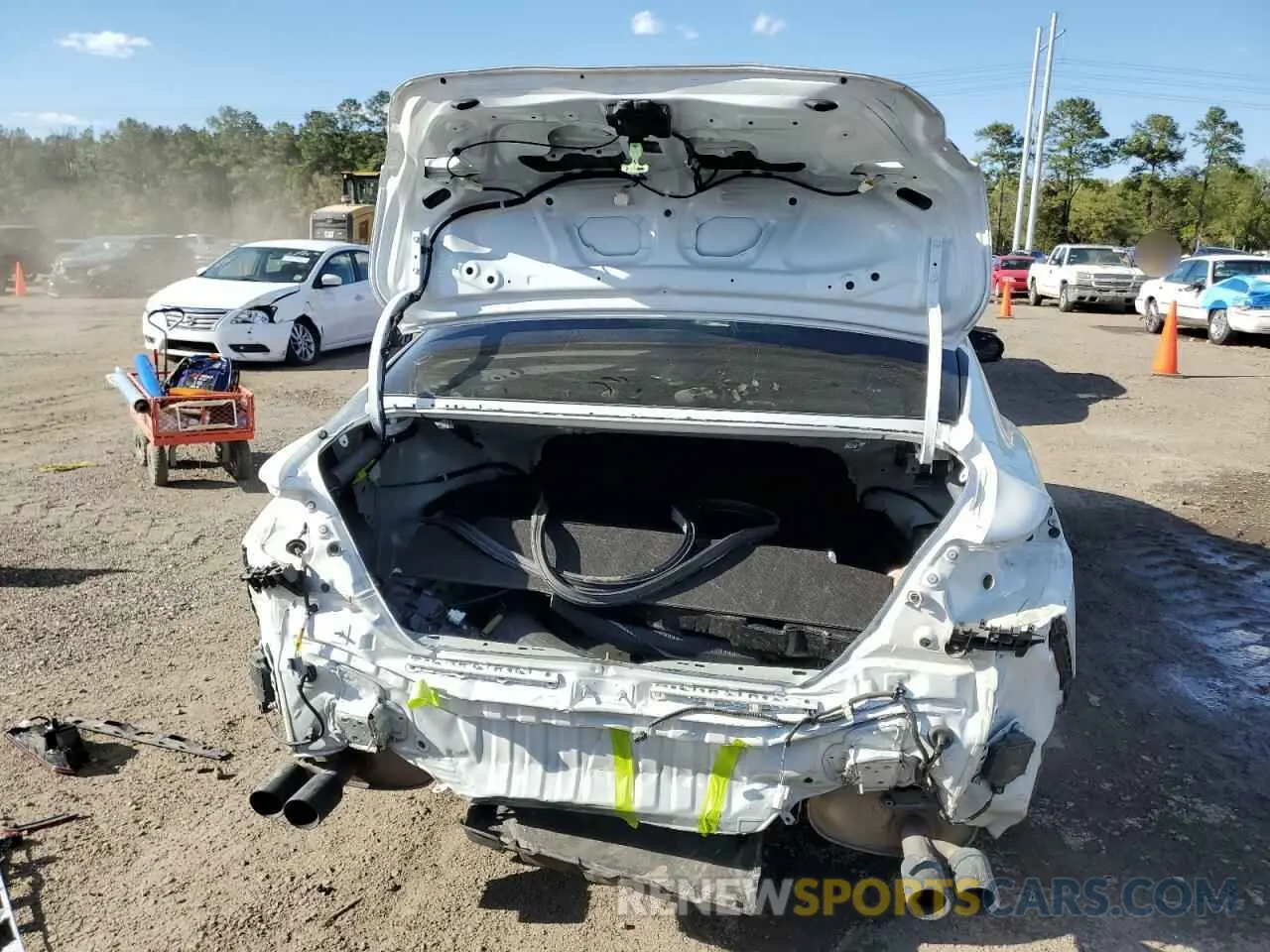 6 Photograph of a damaged car 4T1KZ1AK5NU063367 TOYOTA CAMRY 2022