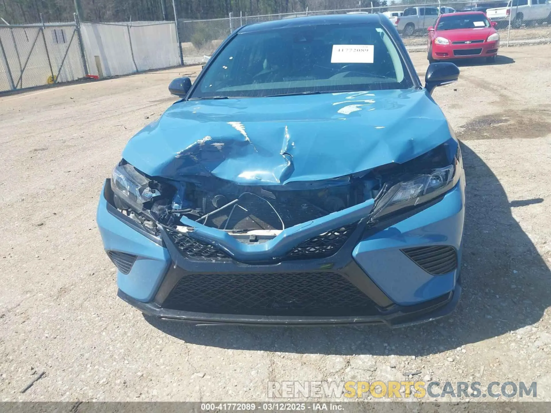 12 Photograph of a damaged car 4T1KZ1AK5NU064227 TOYOTA CAMRY 2022