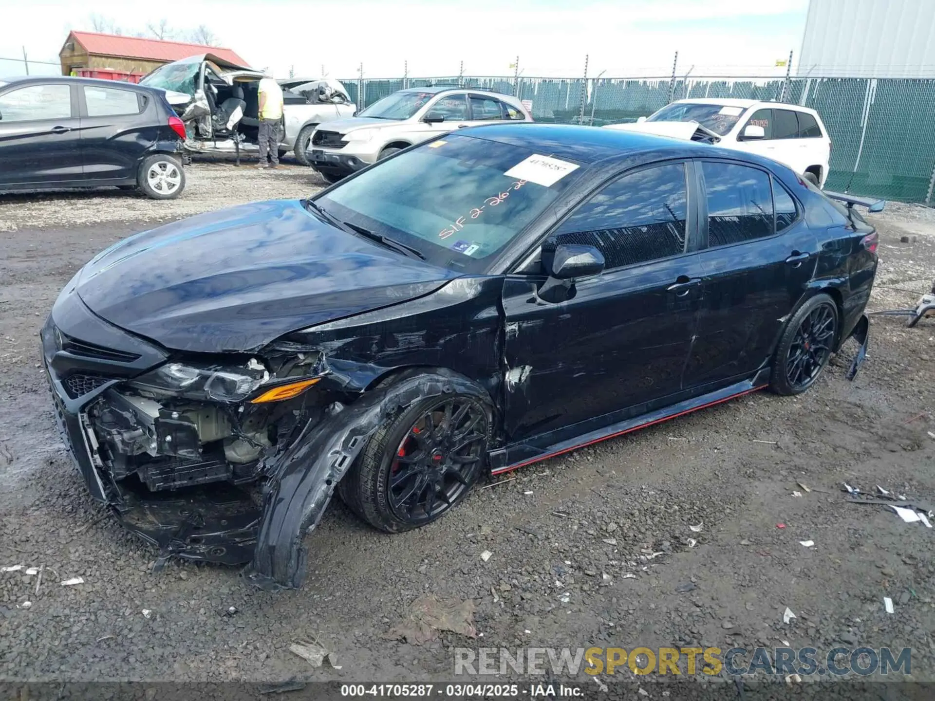 2 Photograph of a damaged car 4T1KZ1AK6NU066360 TOYOTA CAMRY 2022