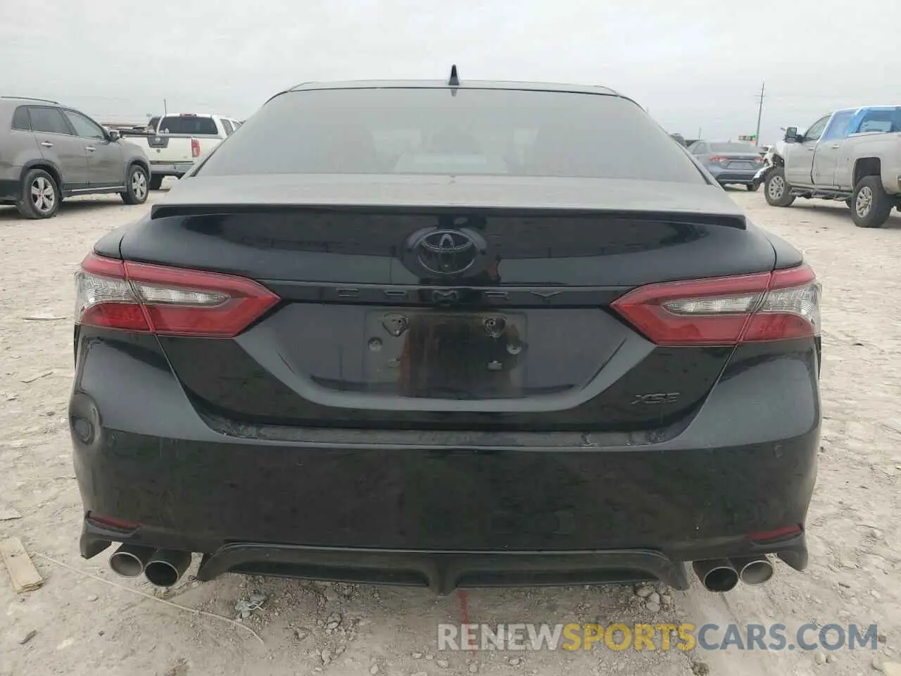 6 Photograph of a damaged car 4T1KZ1AK6NU066813 TOYOTA CAMRY 2022