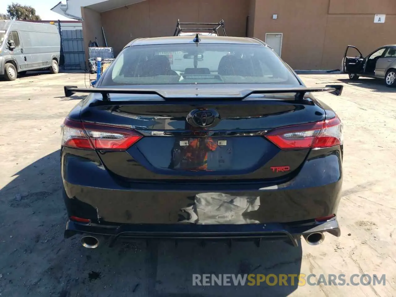 6 Photograph of a damaged car 4T1KZ1AK7NU071406 TOYOTA CAMRY 2022