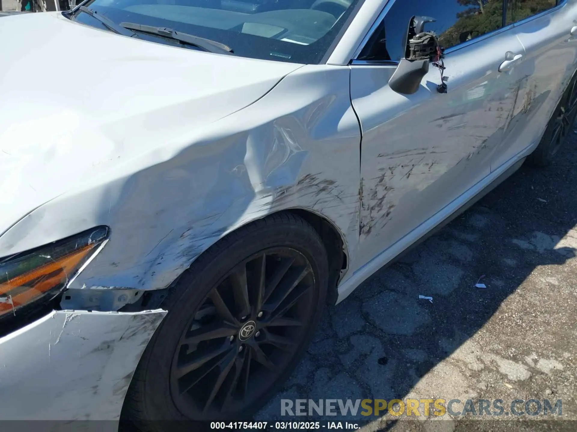 6 Photograph of a damaged car 4T1KZ1AK8NU064271 TOYOTA CAMRY 2022