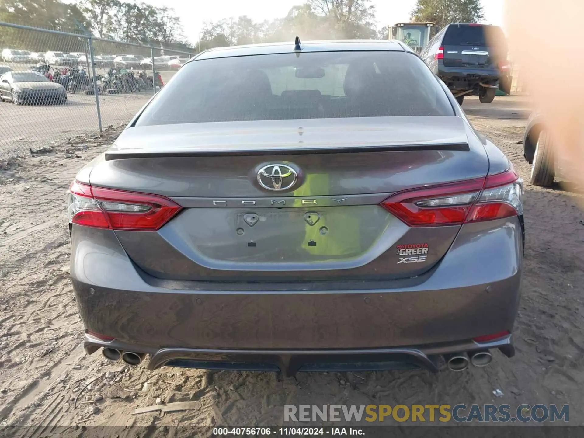 16 Photograph of a damaged car 4T1KZ1AK8NU066196 TOYOTA CAMRY 2022