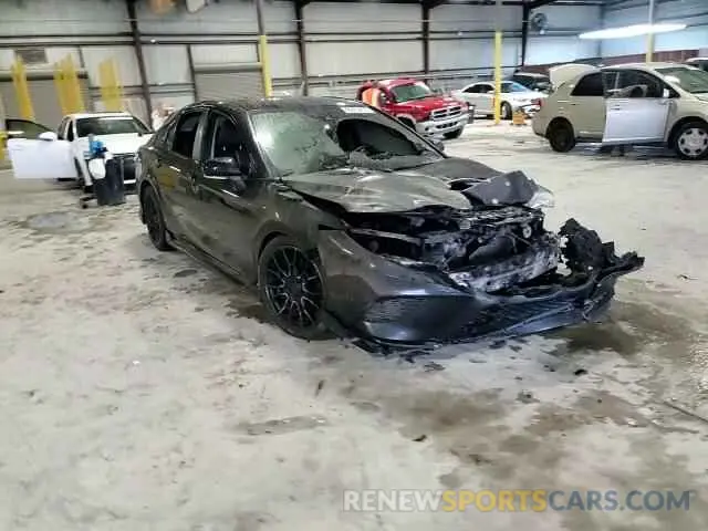 11 Photograph of a damaged car 4T1KZ1AK8NU066375 TOYOTA CAMRY 2022