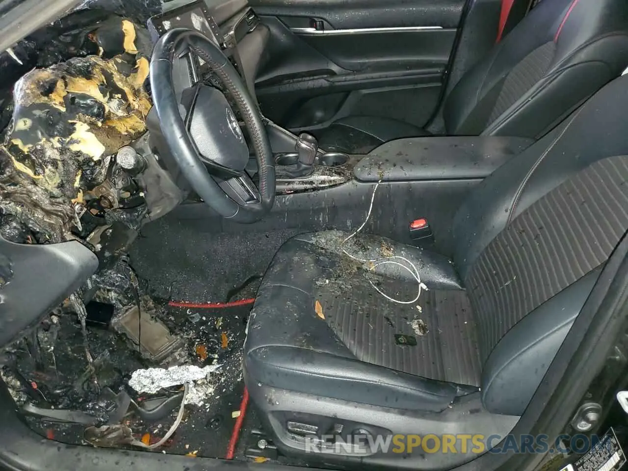 7 Photograph of a damaged car 4T1KZ1AK8NU066375 TOYOTA CAMRY 2022