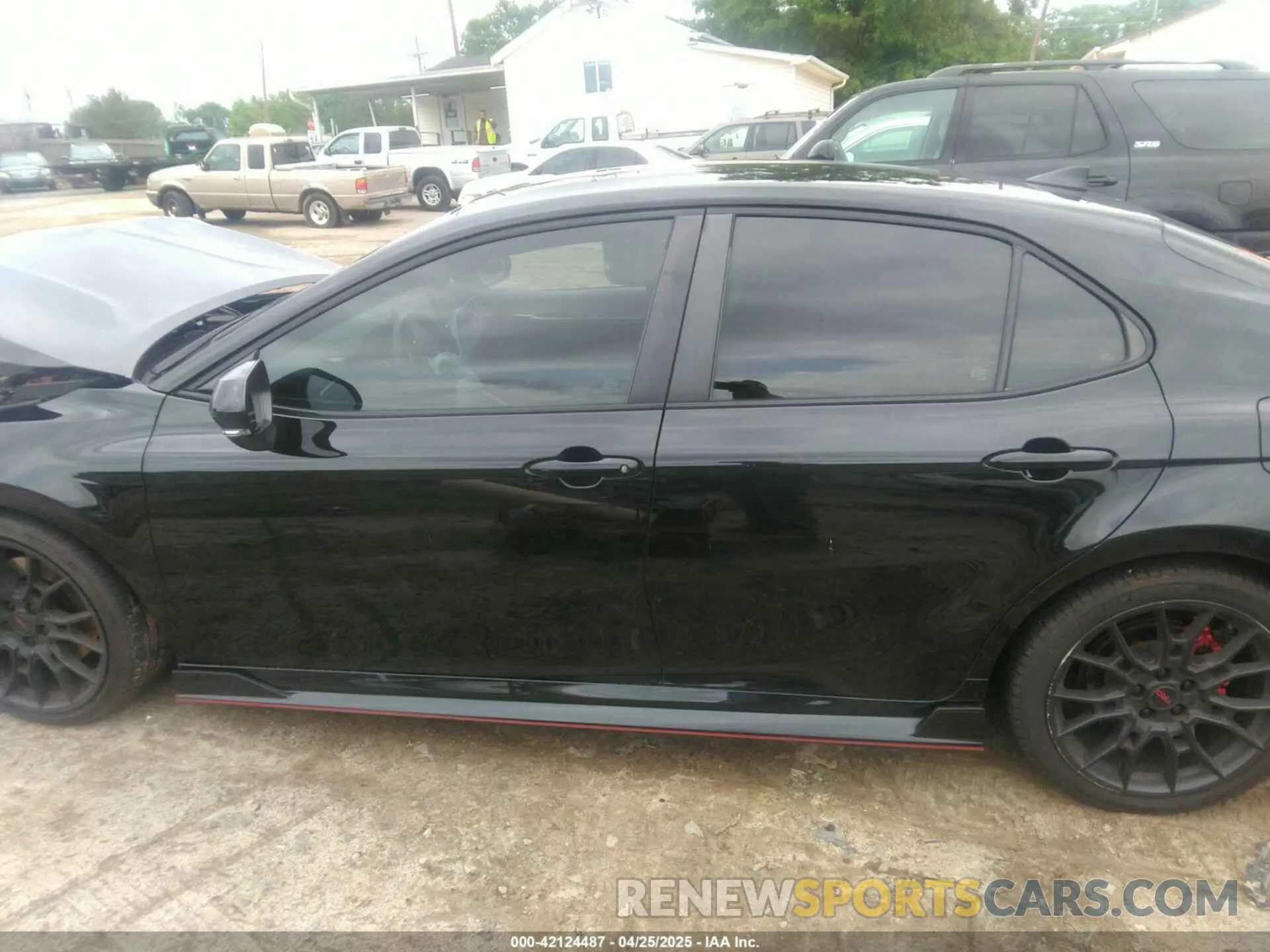 14 Photograph of a damaged car 4T1KZ1AK8NU069518 TOYOTA CAMRY 2022