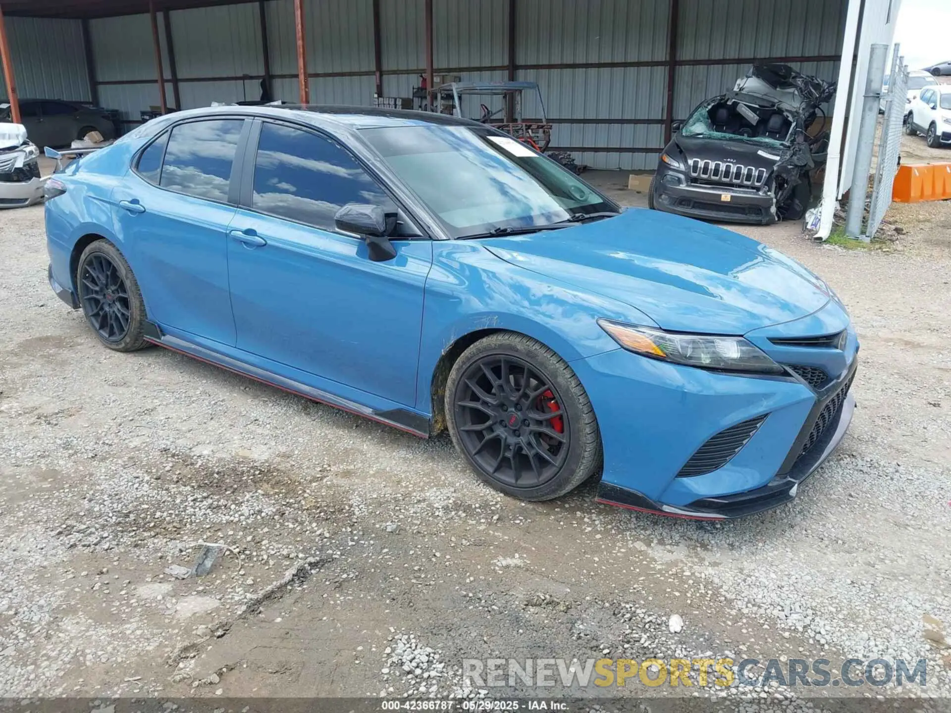 1 Photograph of a damaged car 4T1KZ1AK8NU069681 TOYOTA CAMRY 2022
