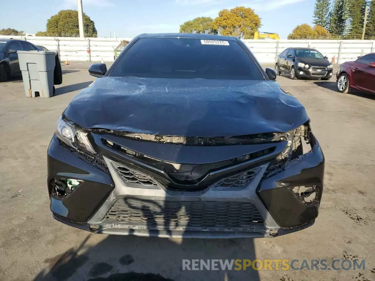5 Photograph of a damaged car 4T1KZ1AK8NU071673 TOYOTA CAMRY 2022