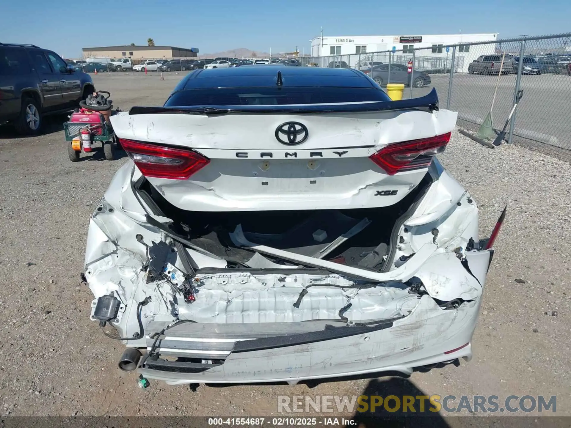 16 Photograph of a damaged car 4T1KZ1AK9NU065266 TOYOTA CAMRY 2022