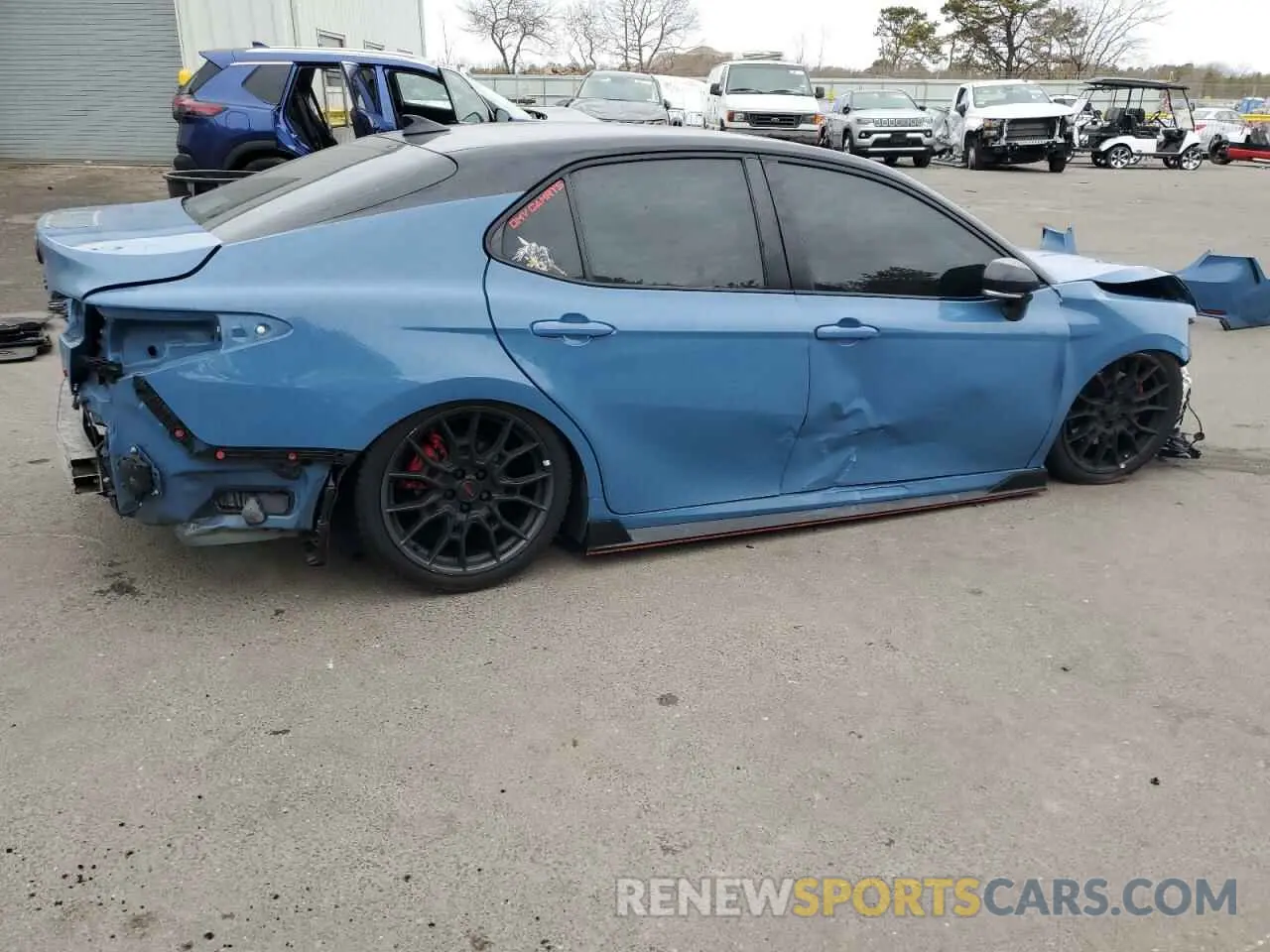 3 Photograph of a damaged car 4T1KZ1AK9NU068037 TOYOTA CAMRY 2022