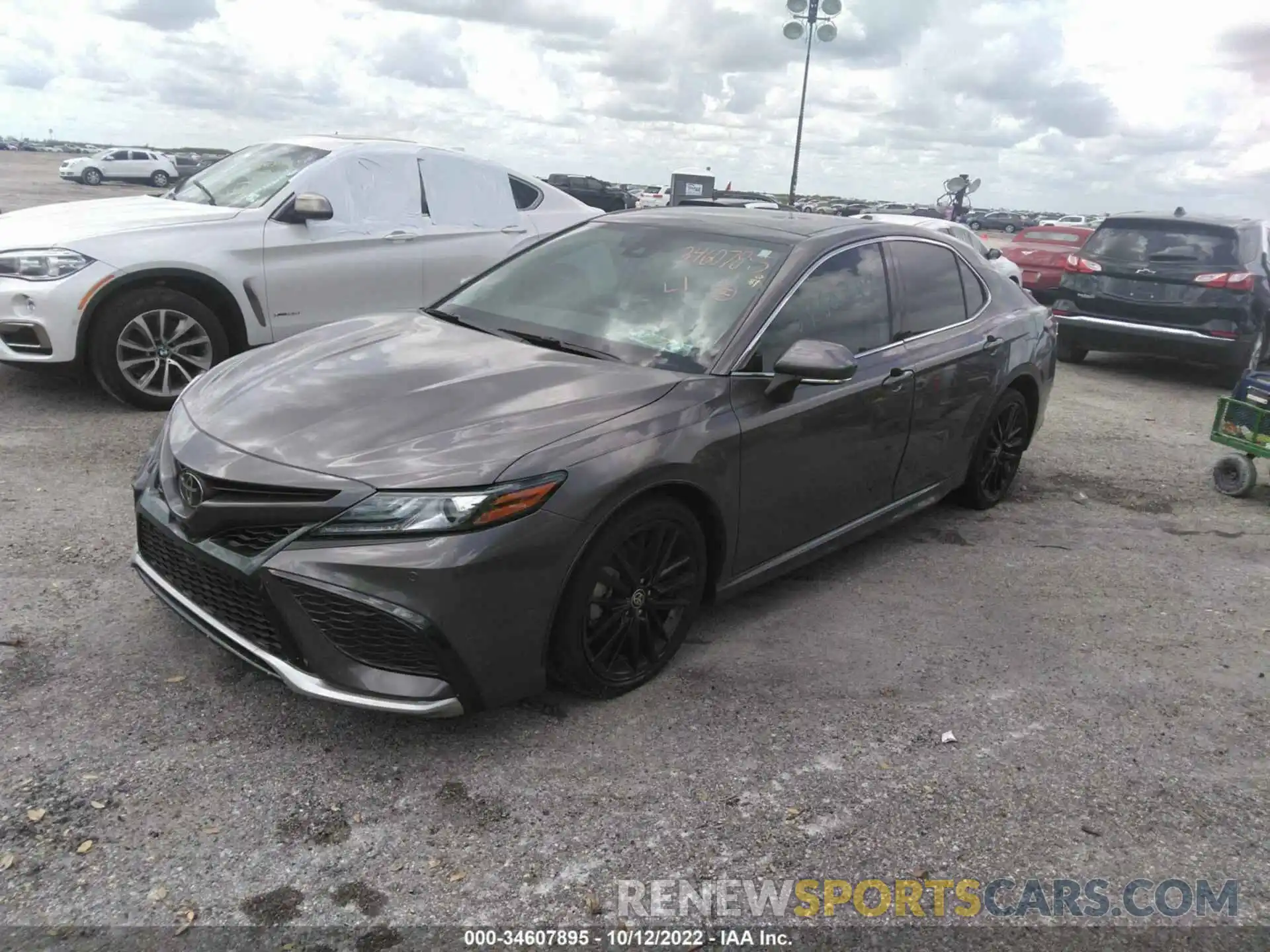 2 Photograph of a damaged car 4T1KZ1AK9NU068393 TOYOTA CAMRY 2022