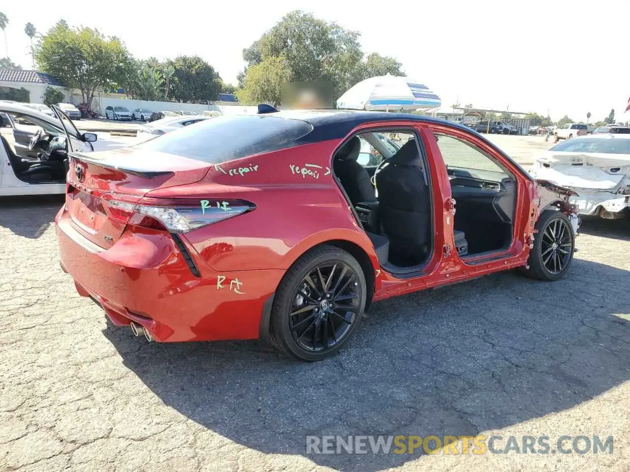 3 Photograph of a damaged car 4T1KZ1AK9NU069446 TOYOTA CAMRY 2022