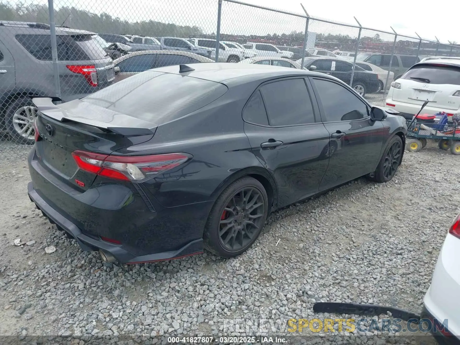 4 Photograph of a damaged car 4T1KZ1AKXNU065194 TOYOTA CAMRY 2022