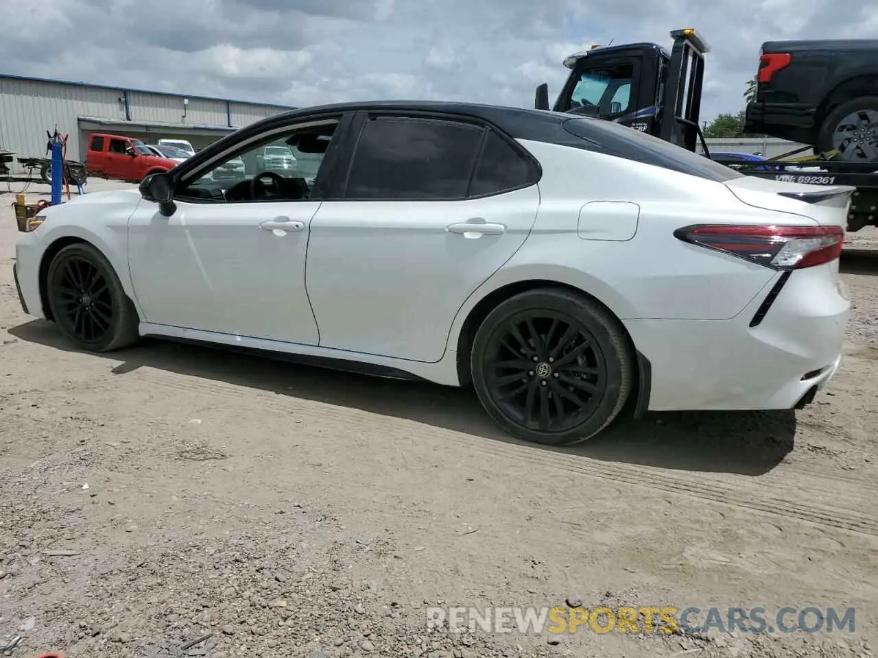 2 Photograph of a damaged car 4T1KZ1AKXNU071562 TOYOTA CAMRY 2022