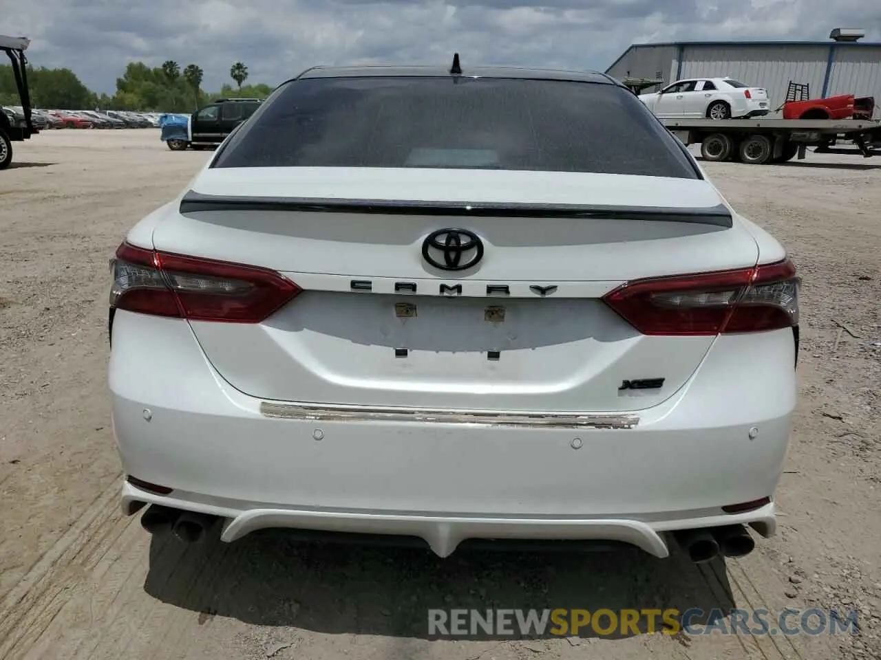 6 Photograph of a damaged car 4T1KZ1AKXNU071562 TOYOTA CAMRY 2022