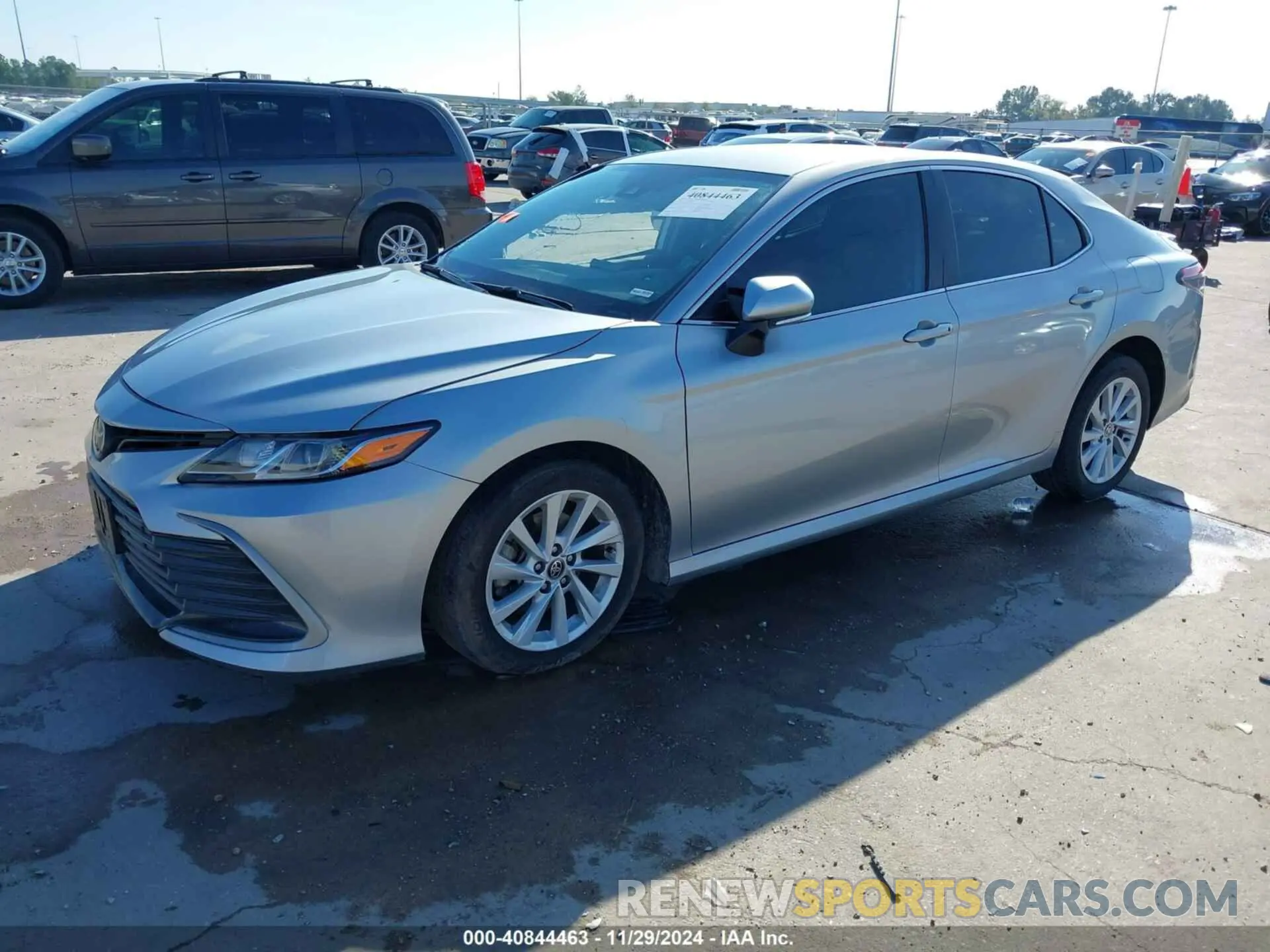 2 Photograph of a damaged car 4T1R11AK0NU055473 TOYOTA CAMRY 2022