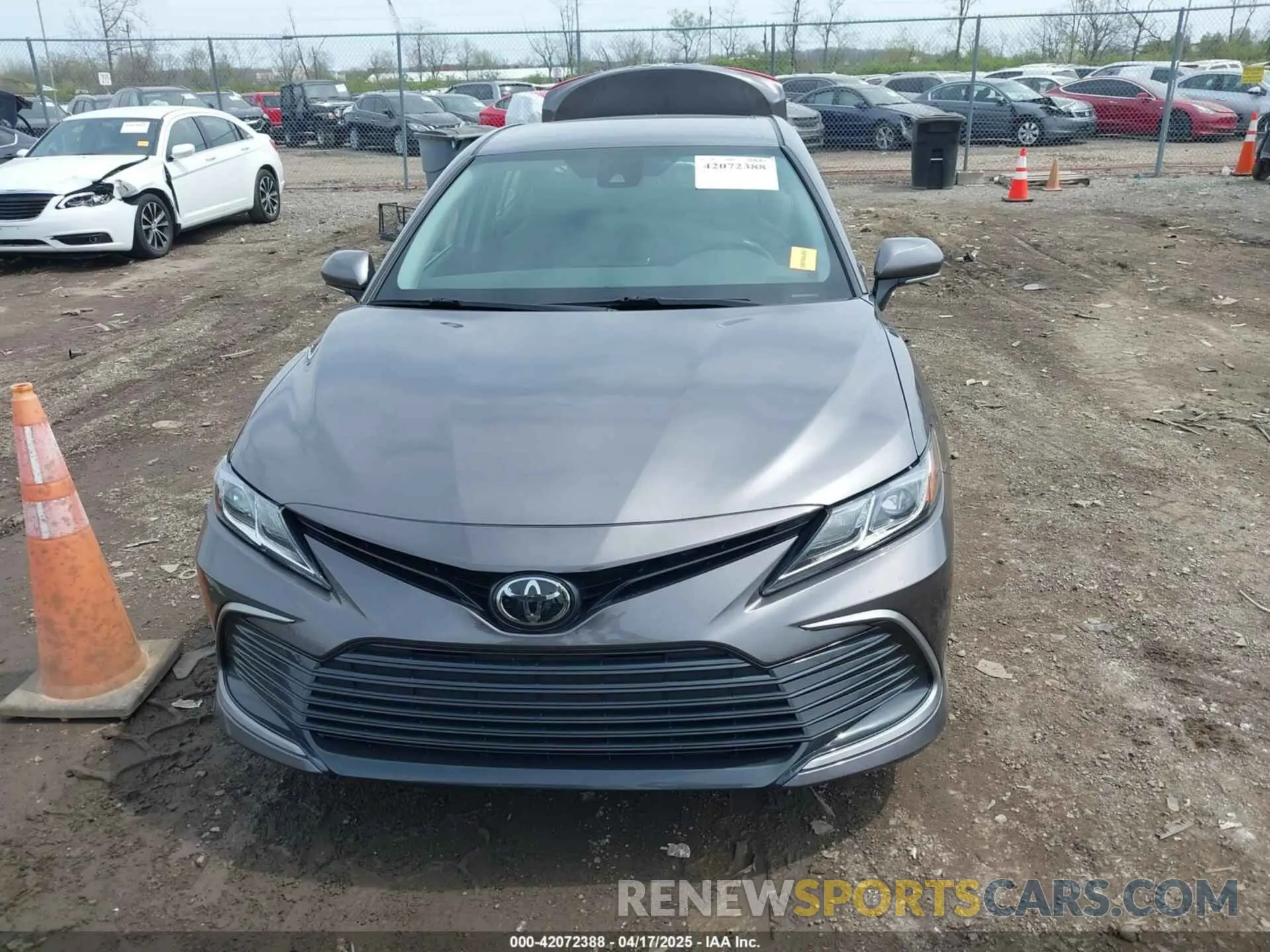 13 Photograph of a damaged car 4T1R11AK1NU057099 TOYOTA CAMRY 2022