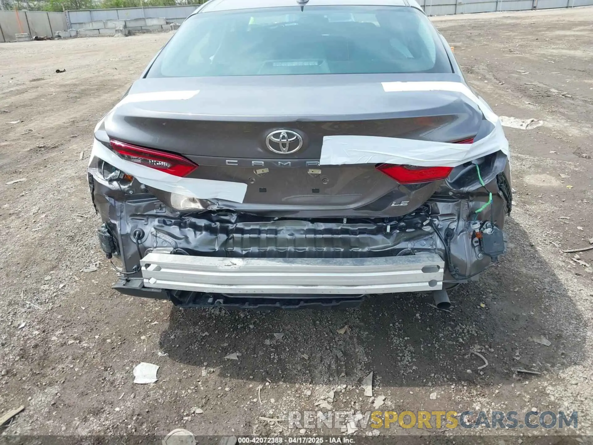6 Photograph of a damaged car 4T1R11AK1NU057099 TOYOTA CAMRY 2022