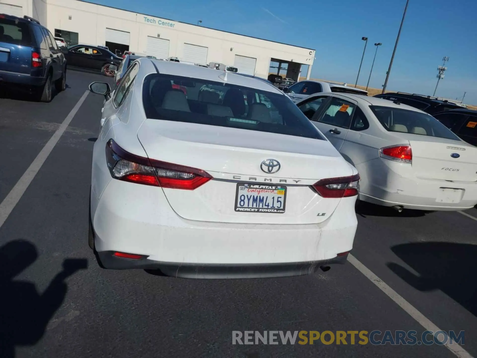 28 Photograph of a damaged car 4T1R11AK3NU624848 TOYOTA CAMRY 2022