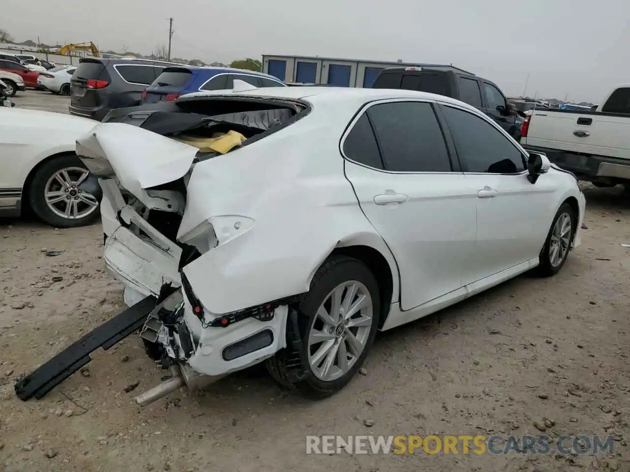 3 Photograph of a damaged car 4T1R11AK4NU046355 TOYOTA CAMRY 2022