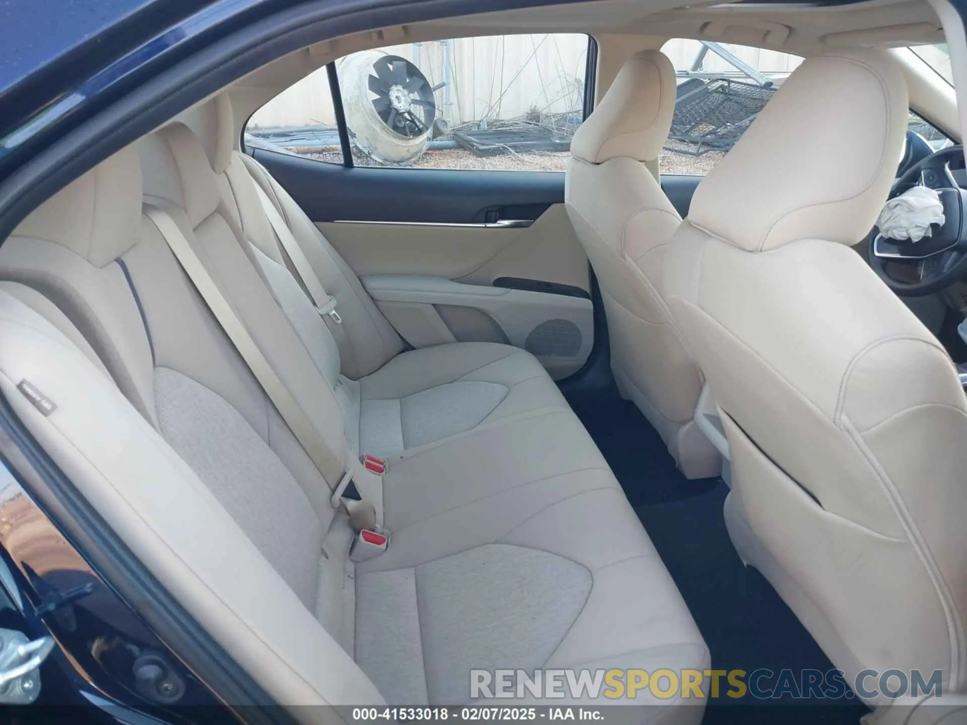 8 Photograph of a damaged car 4T1R11AK4NU058926 TOYOTA CAMRY 2022