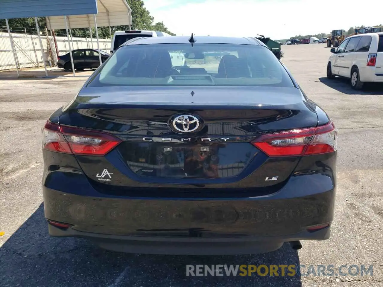 6 Photograph of a damaged car 4T1R11AK7NU045894 TOYOTA CAMRY 2022