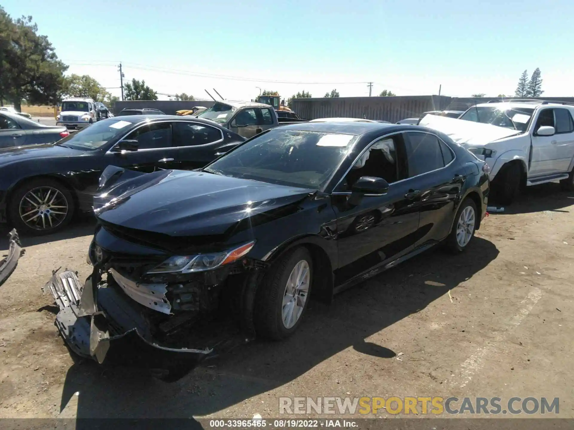 2 Photograph of a damaged car 4T1R11AK7NU622942 TOYOTA CAMRY 2022