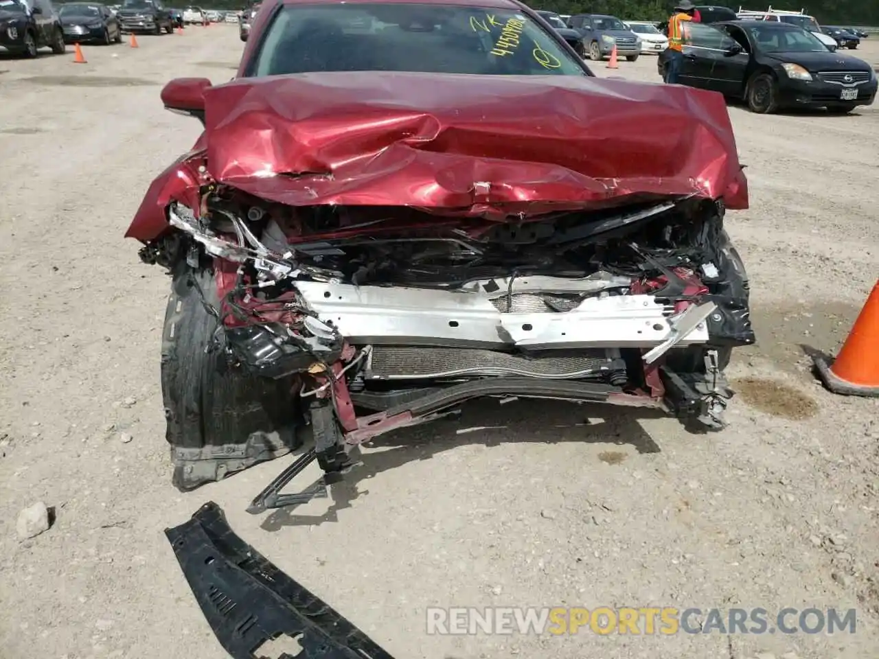 9 Photograph of a damaged car 4T1R11AK7NU626005 TOYOTA CAMRY 2022