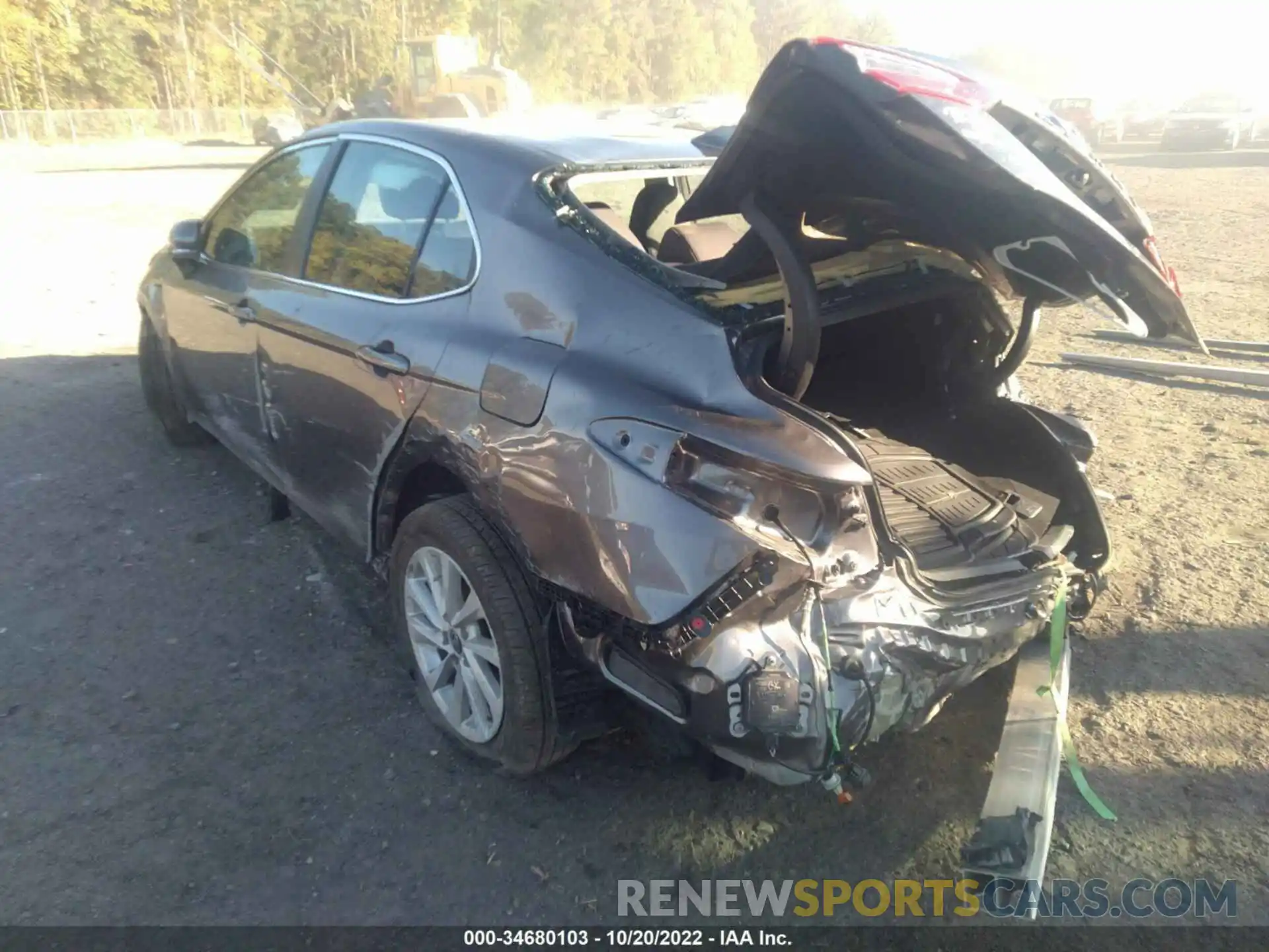 3 Photograph of a damaged car 4T1R11AK7NU662602 TOYOTA CAMRY 2022