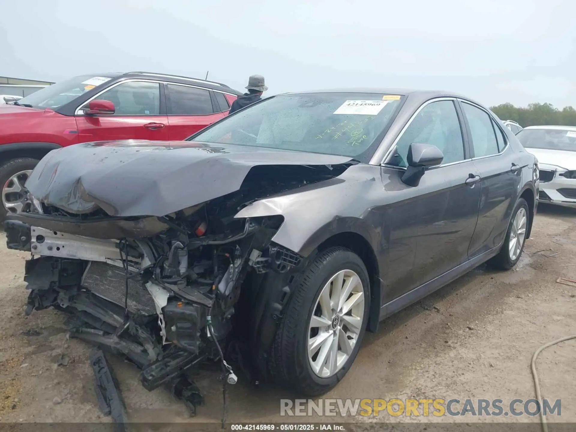 2 Photograph of a damaged car 4T1R11AK7NU718229 TOYOTA CAMRY 2022
