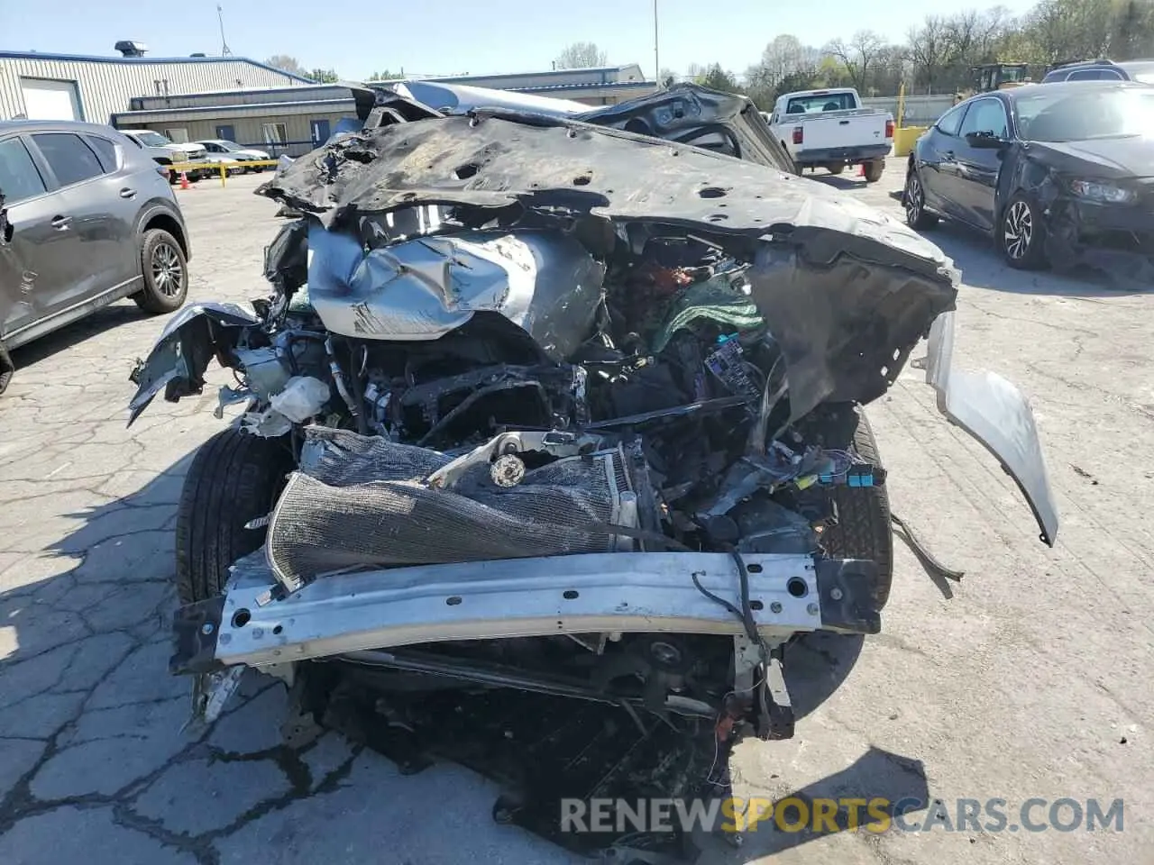 5 Photograph of a damaged car 4T1R11AK8NU057651 TOYOTA CAMRY 2022