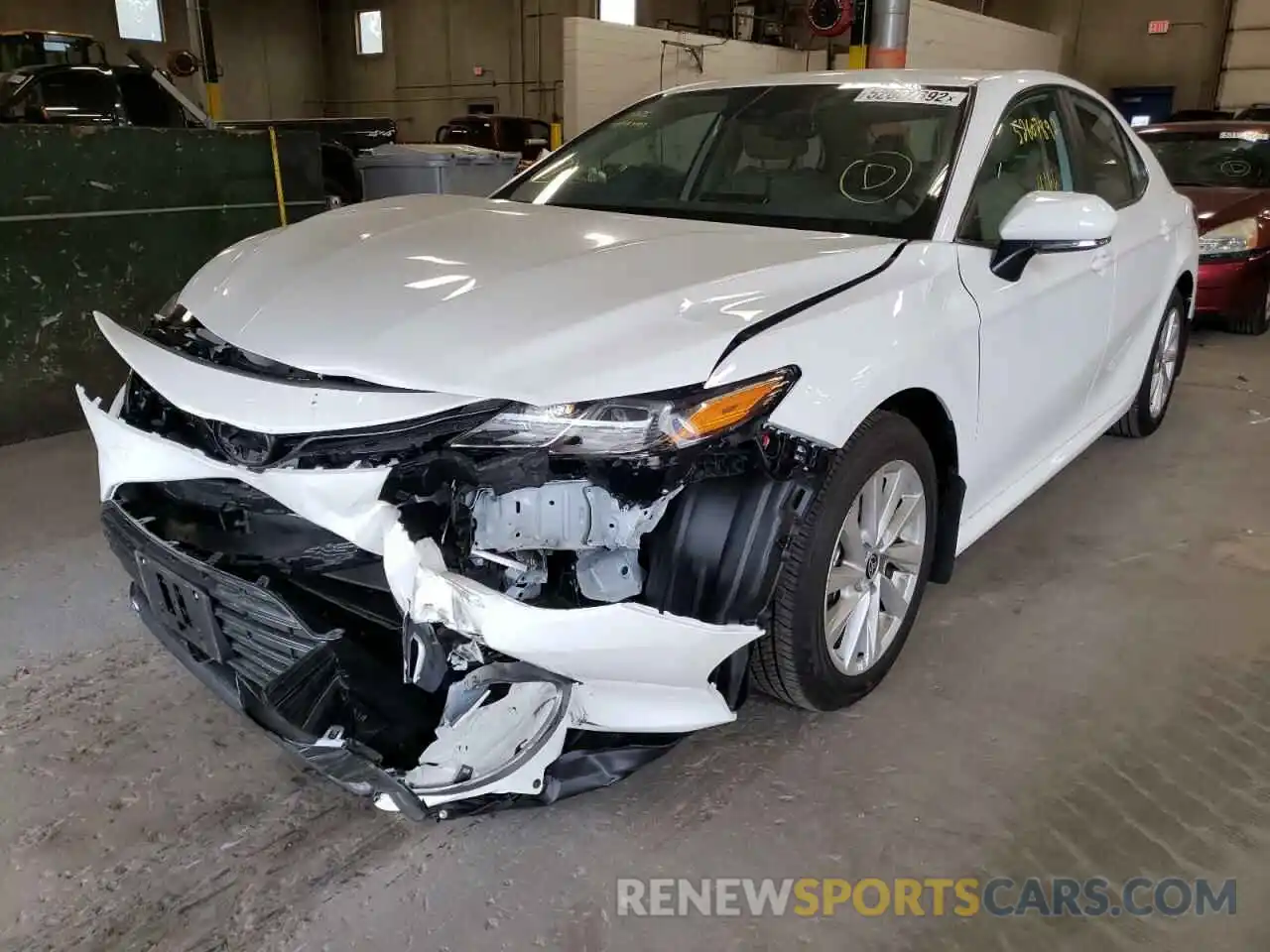 2 Photograph of a damaged car 4T1R11AK8NU676685 TOYOTA CAMRY 2022