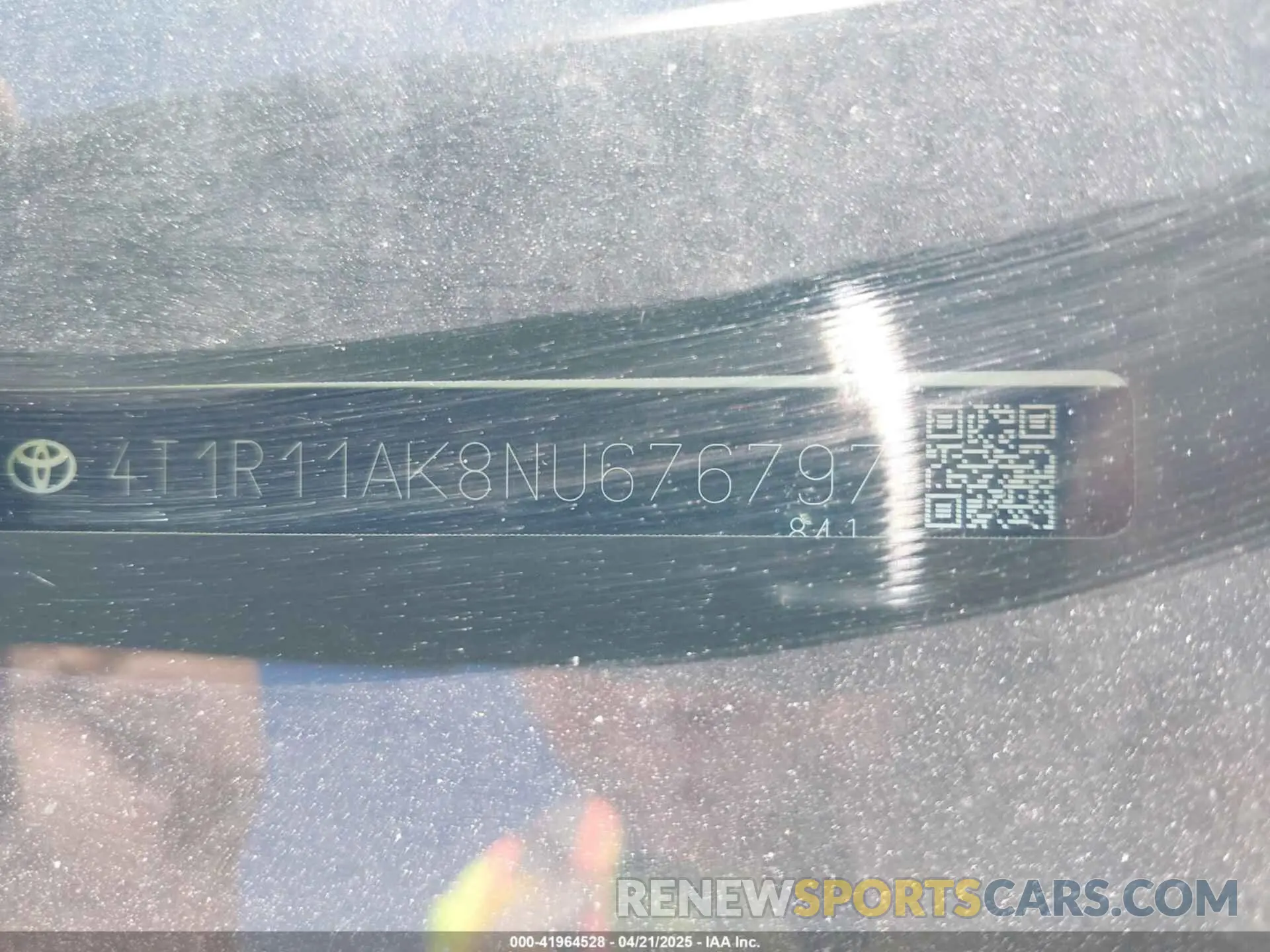 18 Photograph of a damaged car 4T1R11AK8NU676797 TOYOTA CAMRY 2022