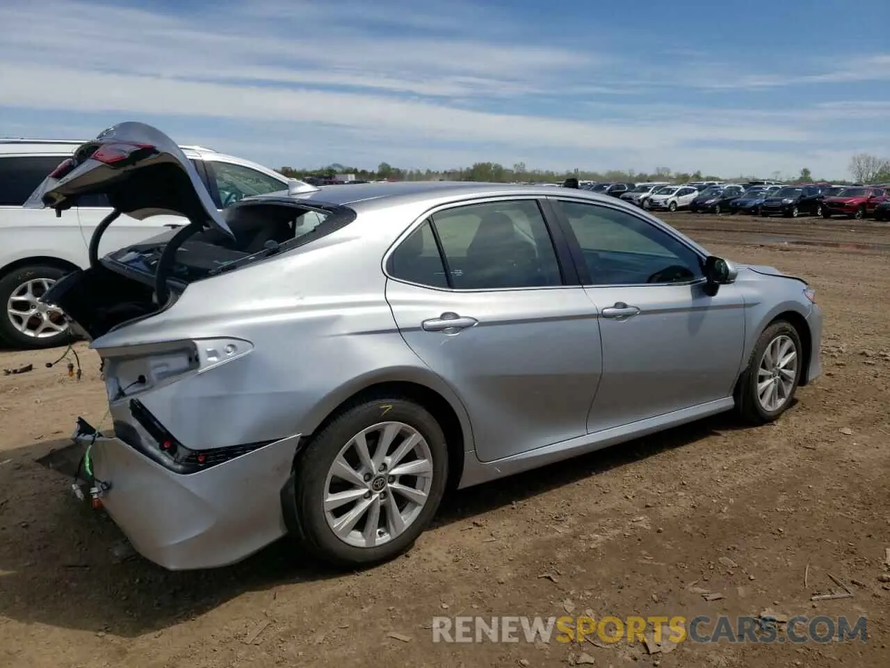 3 Photograph of a damaged car 4T1R11AK9NU074328 TOYOTA CAMRY 2022