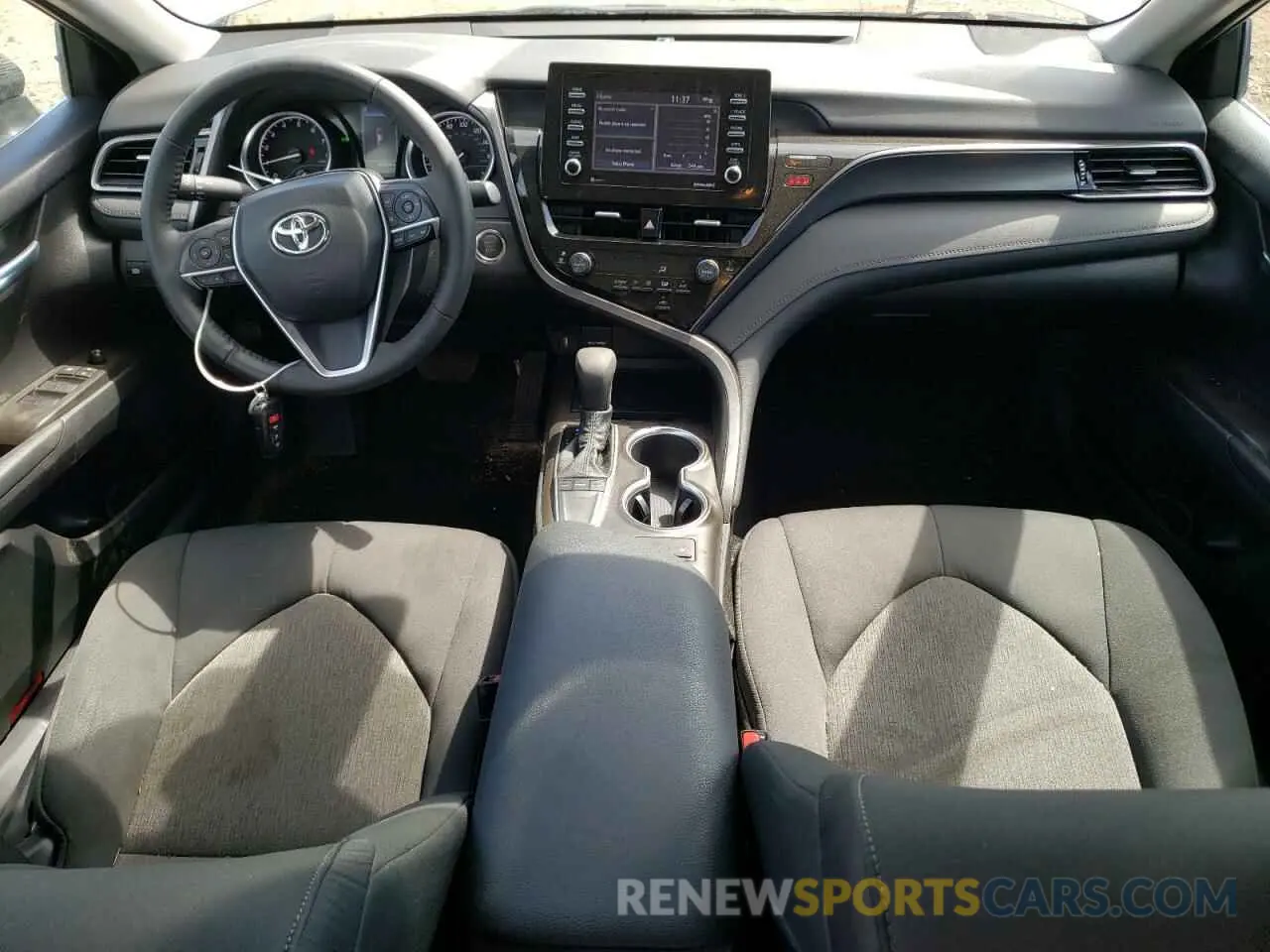 8 Photograph of a damaged car 4T1R11AK9NU074328 TOYOTA CAMRY 2022