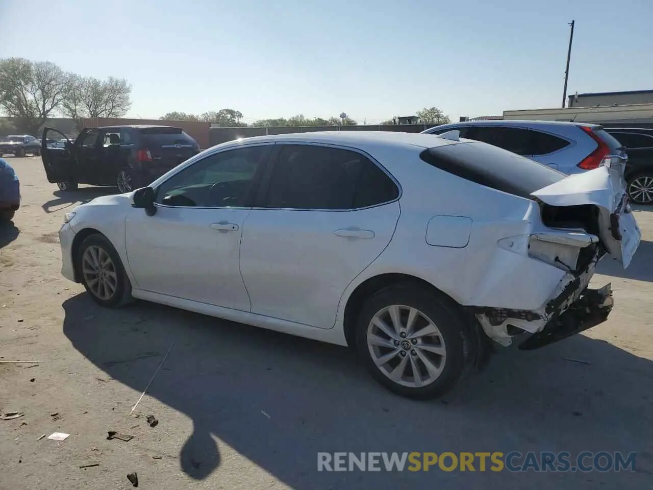 2 Photograph of a damaged car 4T1R11AK9NU648510 TOYOTA CAMRY 2022