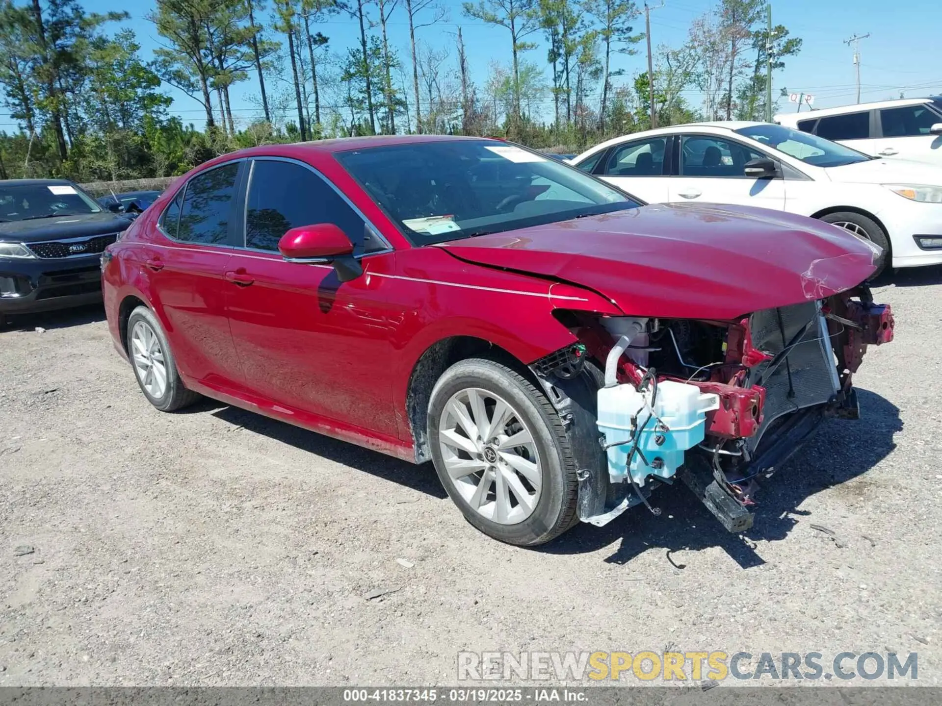 1 Photograph of a damaged car 4T1R11AK9NU655473 TOYOTA CAMRY 2022