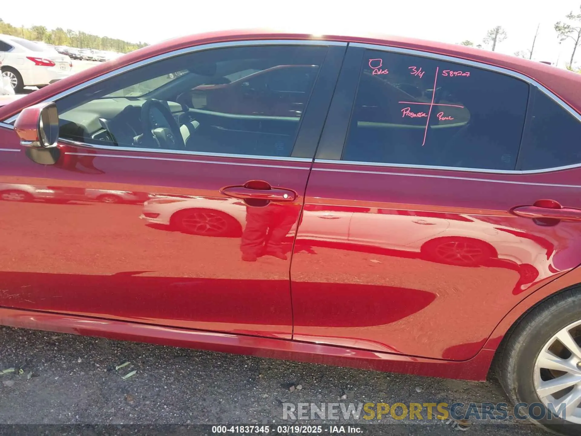 14 Photograph of a damaged car 4T1R11AK9NU655473 TOYOTA CAMRY 2022
