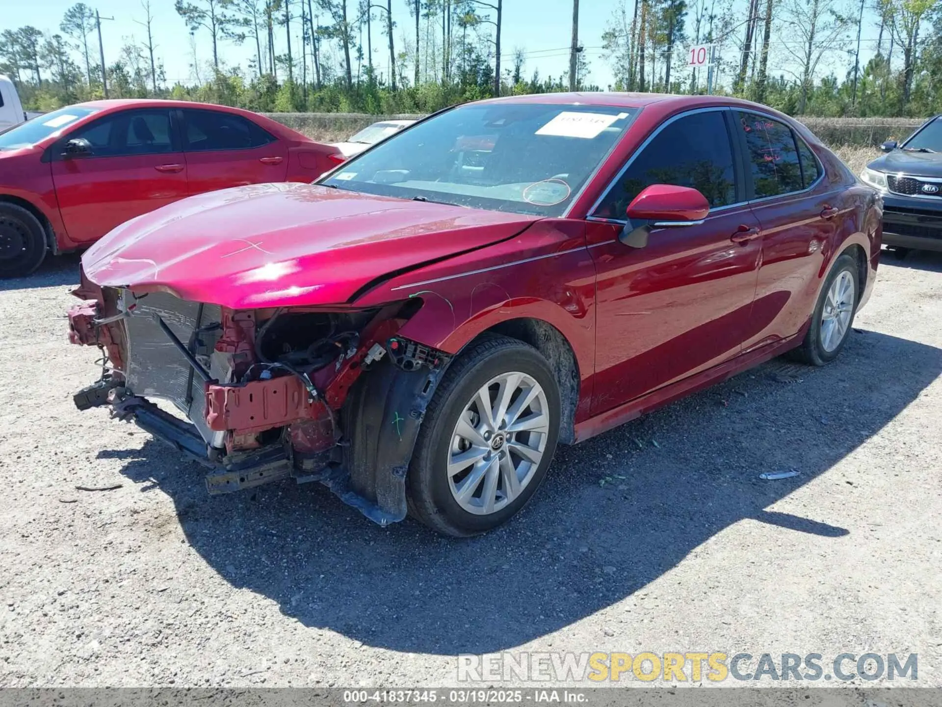 2 Photograph of a damaged car 4T1R11AK9NU655473 TOYOTA CAMRY 2022