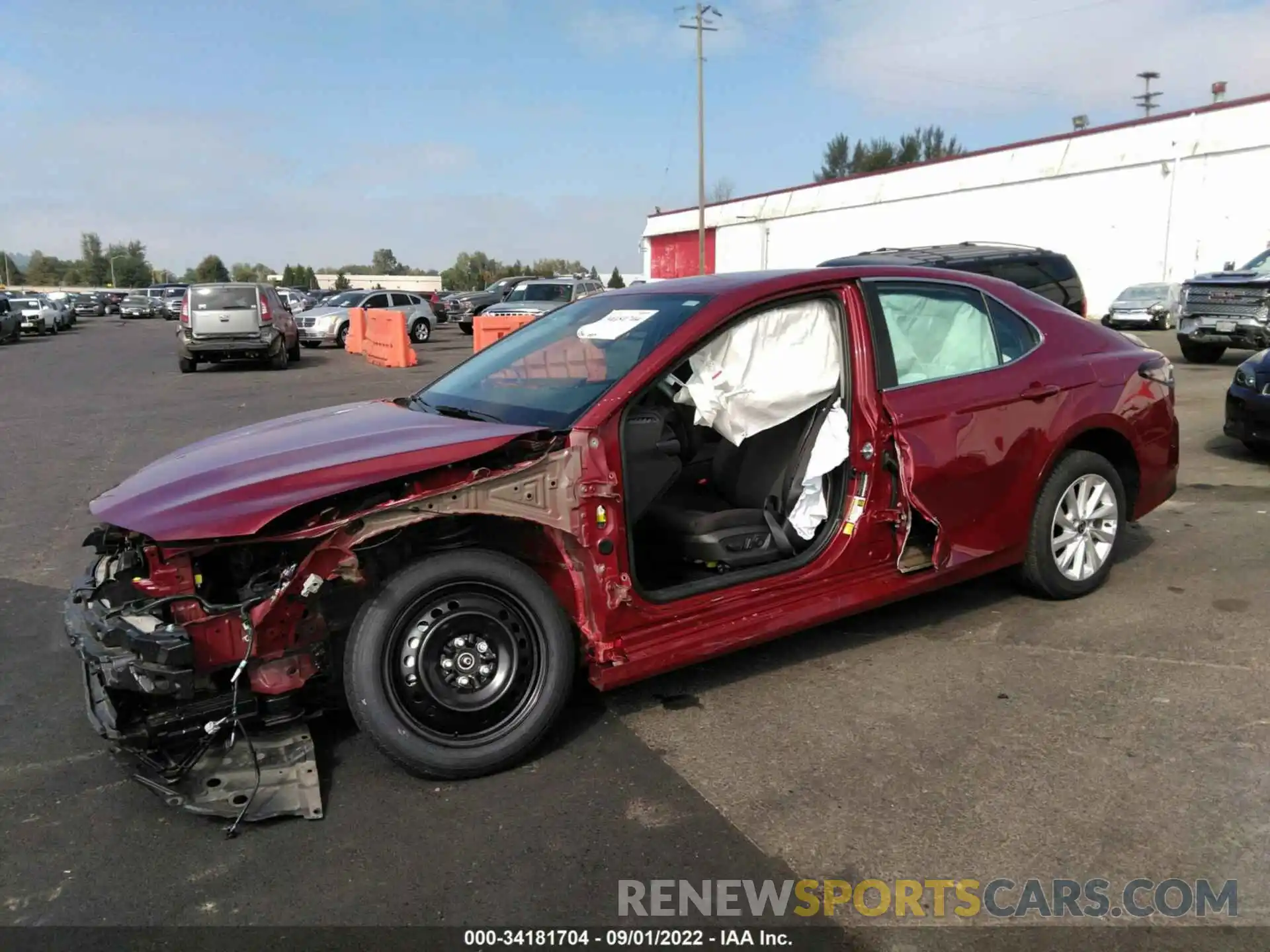 6 Photograph of a damaged car 4T1R11AKXNU657152 TOYOTA CAMRY 2022