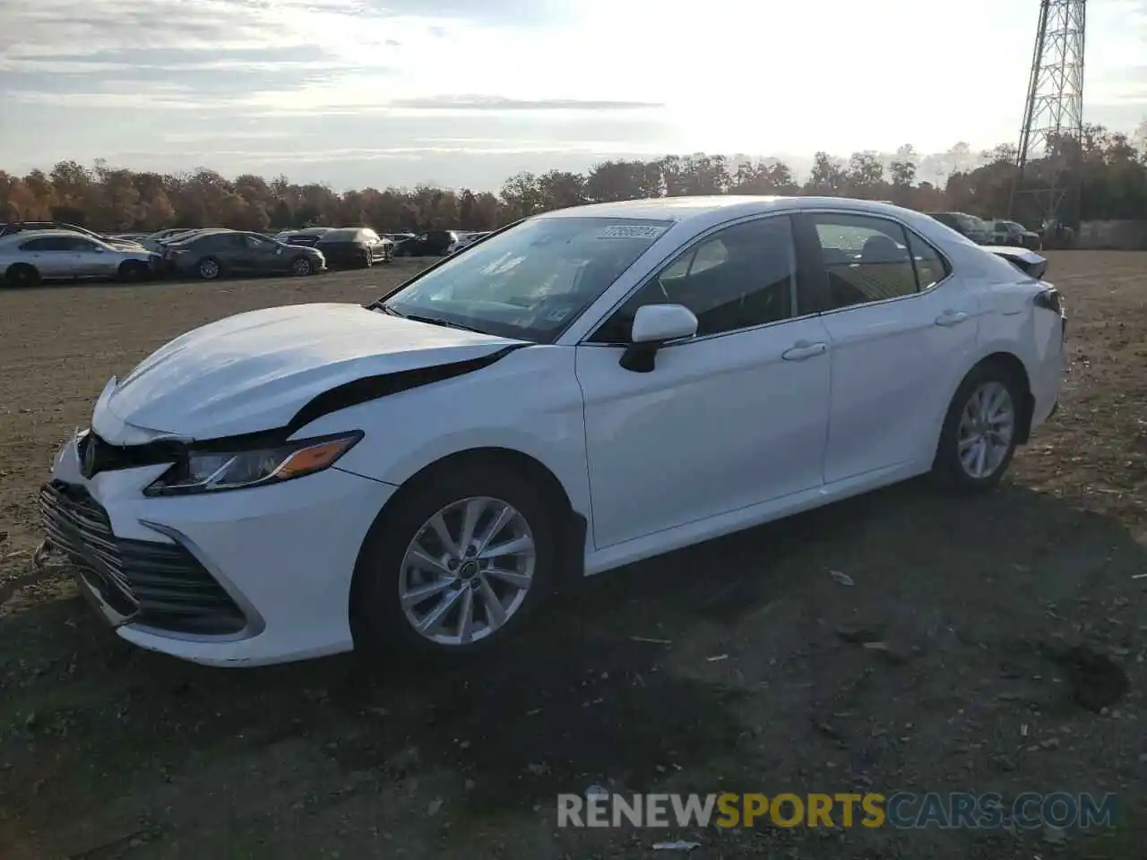 1 Photograph of a damaged car 4T1R11AKXNU703207 TOYOTA CAMRY 2022