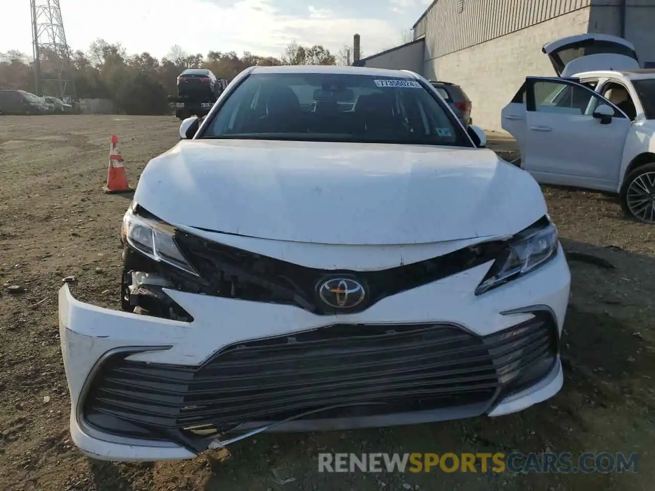 5 Photograph of a damaged car 4T1R11AKXNU703207 TOYOTA CAMRY 2022