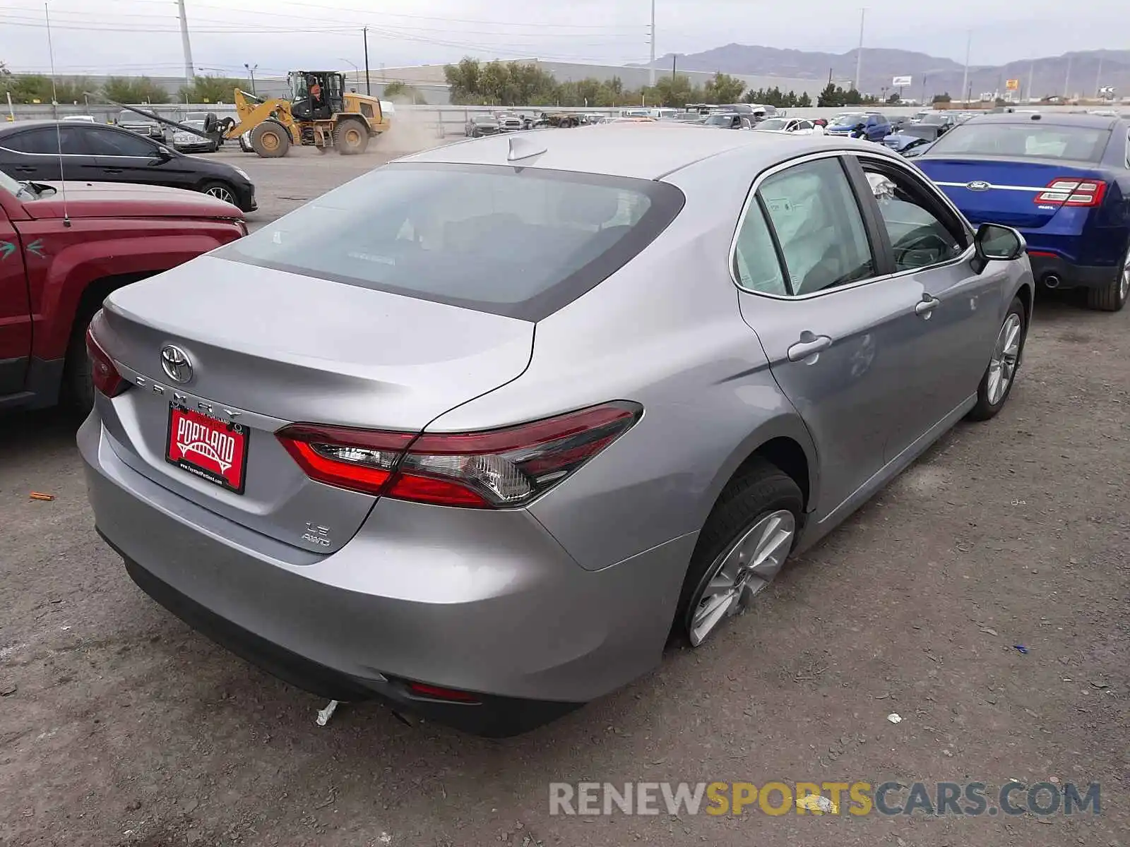 4 Photograph of a damaged car 4T1R11BK0NU048022 TOYOTA CAMRY 2022