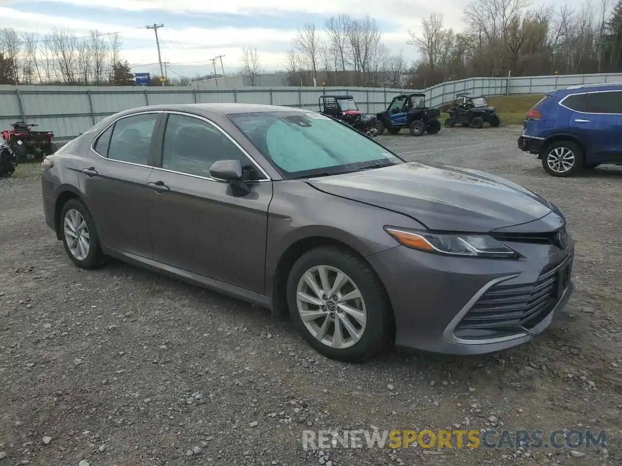 4 Photograph of a damaged car 4T1R11BK0NU065967 TOYOTA CAMRY 2022