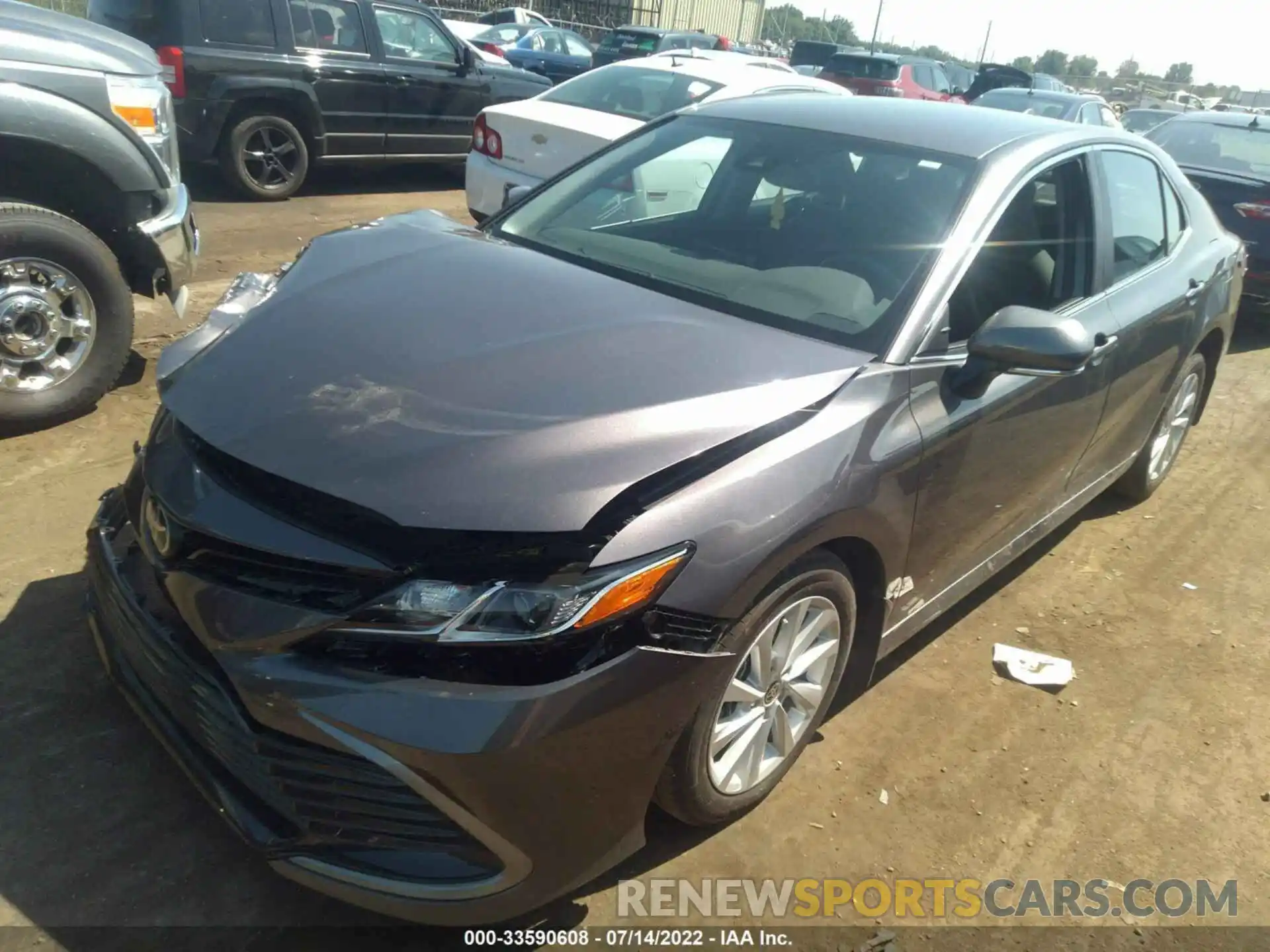 2 Photograph of a damaged car 4T1R11BK1NU056629 TOYOTA CAMRY 2022