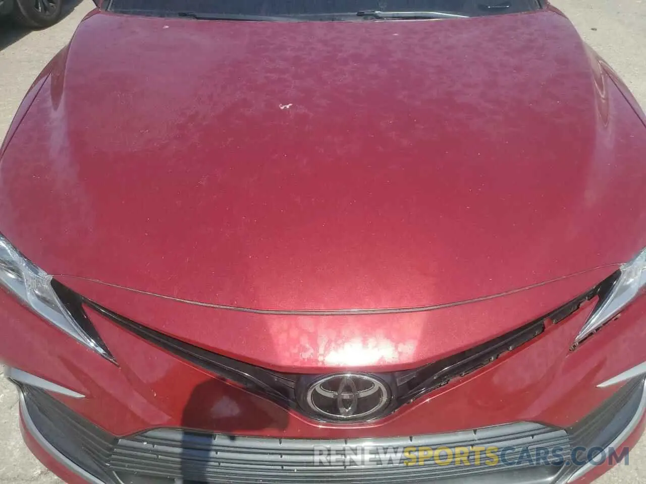 11 Photograph of a damaged car 4T1R11BK6NU067979 TOYOTA CAMRY 2022