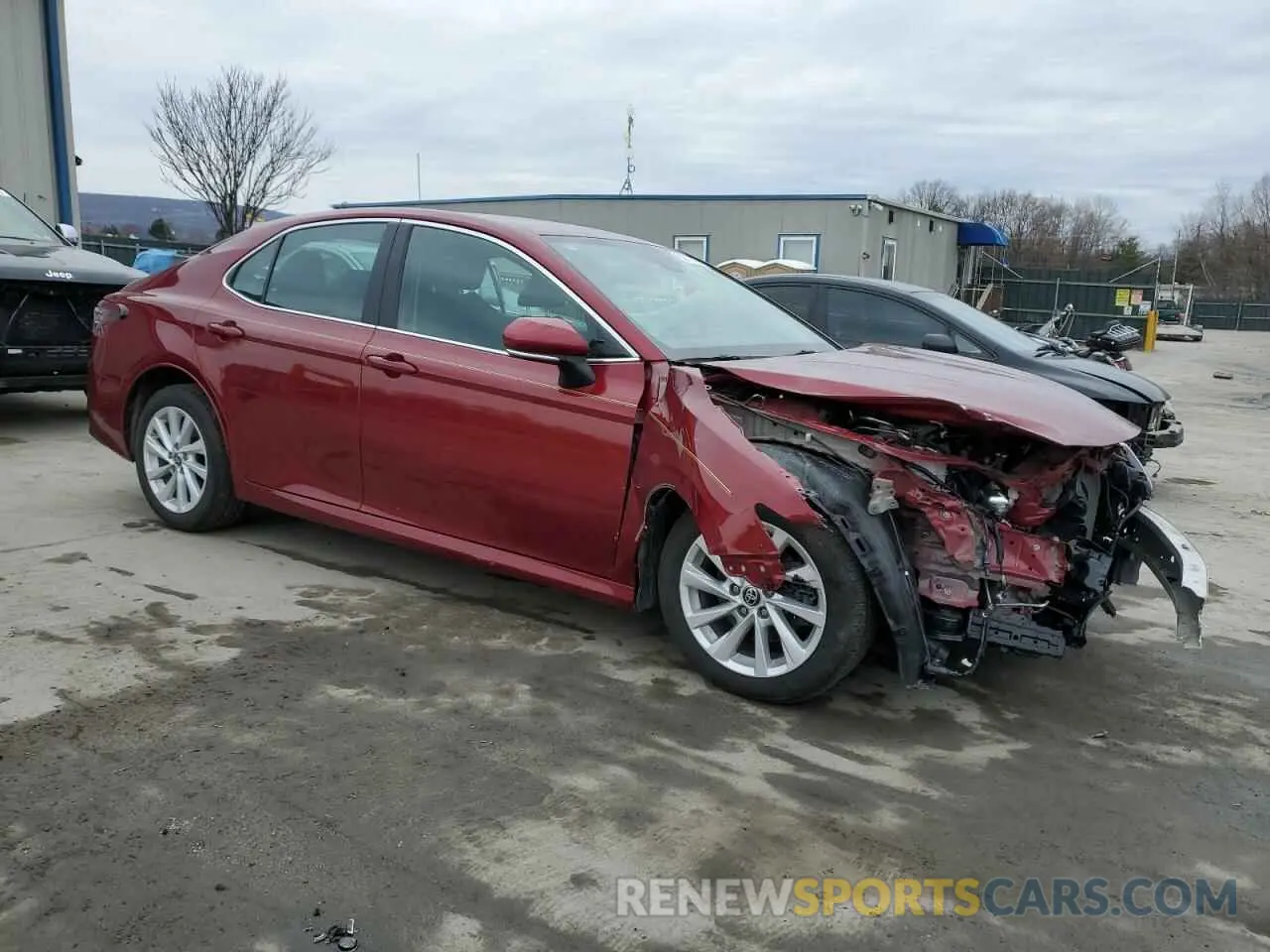 4 Photograph of a damaged car 4T1R11BK9NU072464 TOYOTA CAMRY 2022