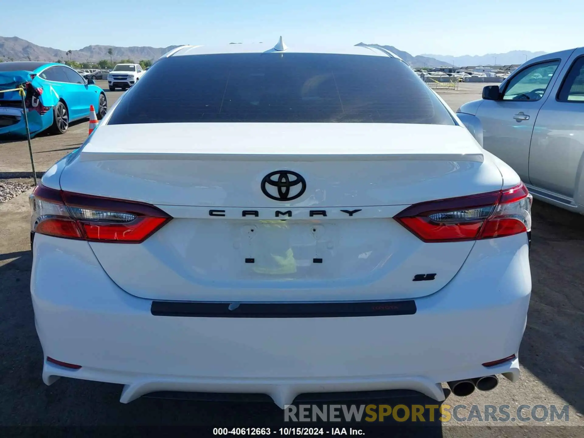 17 Photograph of a damaged car 4T1S11AK0NU714895 TOYOTA CAMRY 2022