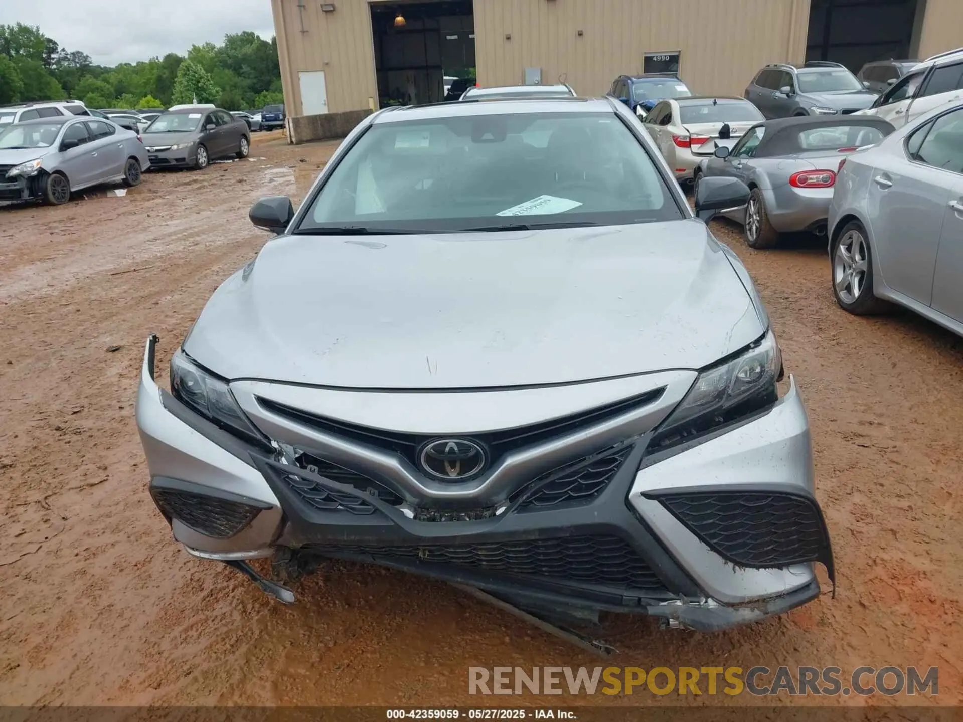 12 Photograph of a damaged car 4T1S11AK3NU666177 TOYOTA CAMRY 2022