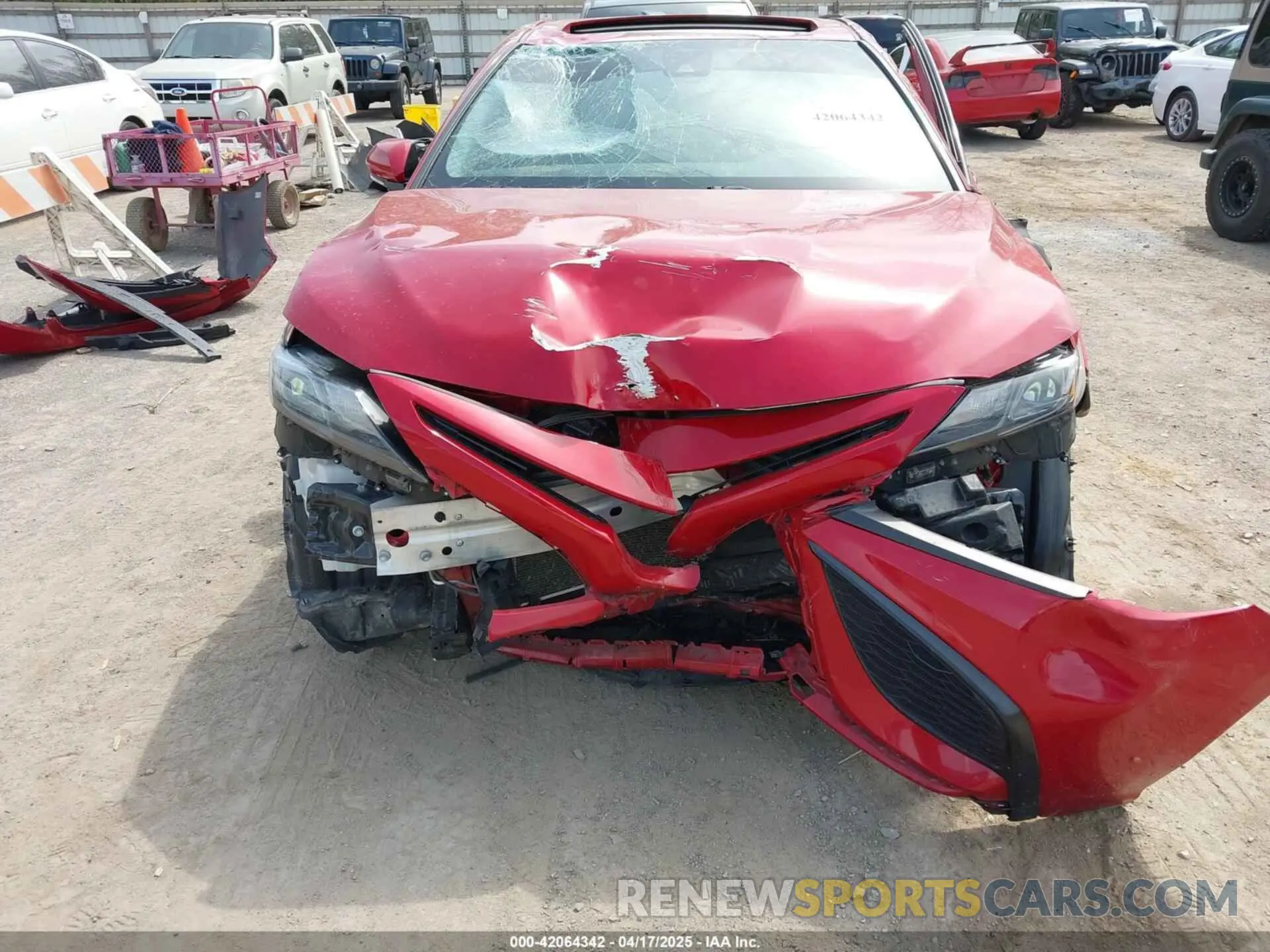 6 Photograph of a damaged car 4T1S11AK4NU053520 TOYOTA CAMRY 2022